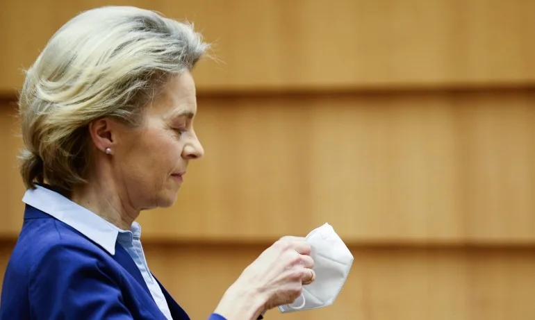 ЕК призна за грешки при осигуряването на ваксините срещу коронавируса - Tribune.bg