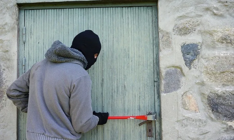 Как да предпазим дома си от кражби през празниците - Tribune.bg
