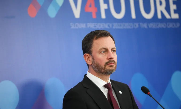 Падна правителството в Словакия - Tribune.bg