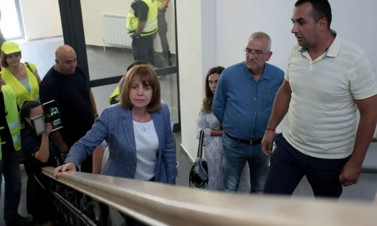 Фандъкова: Инвестирахме близо 90 млн. лв. в училища и детски градини - Tribune.bg