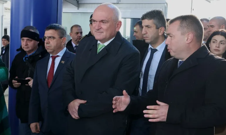 Премиерът Главчев: Оперативен щаб ще реорганизира структурите по границата, за да сме готови за Шенген - Tribune.bg