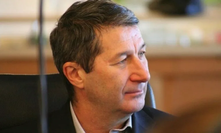 БСП няма да дойде никога на власт, Румен Гечев предлага за решение повишаване на данъците с 30% - Tribune.bg