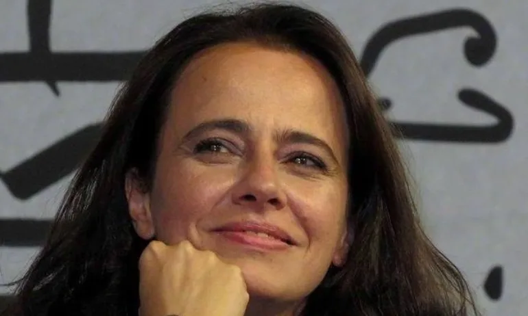 За фалша на шумния умно-красивитет - Tribune.bg