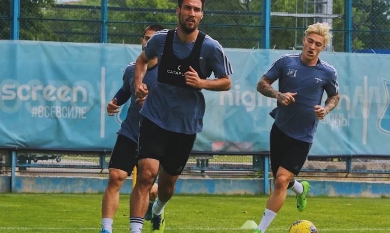 Ивелин Попов и Ростов подновиха тренировки - Tribune.bg