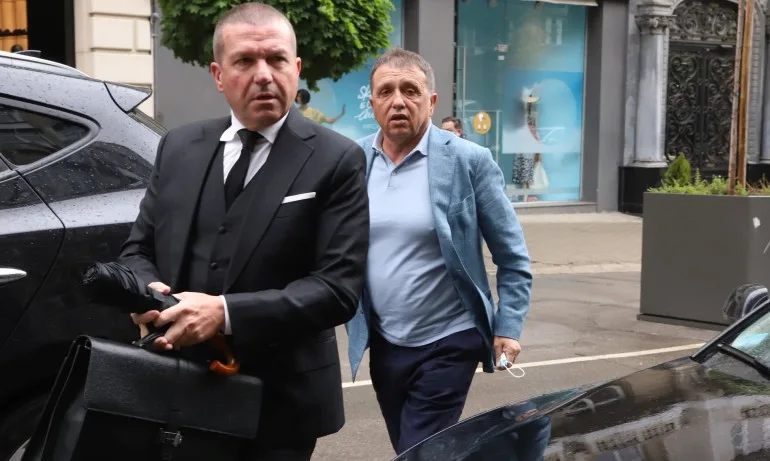 Собственикът на Градус отрече да е приятел с Борисов и настоя за детектор на лъжата заедно с Илчовски - Tribune.bg