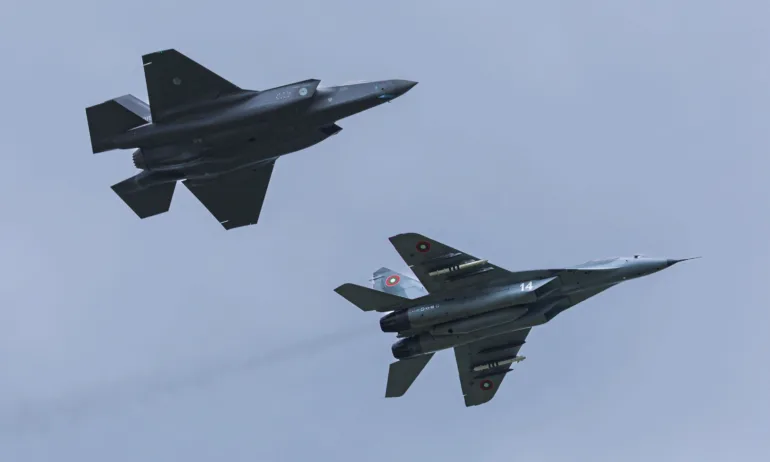 Полша е готова да прехвърли изтребители F-16 на Украйна - Tribune.bg
