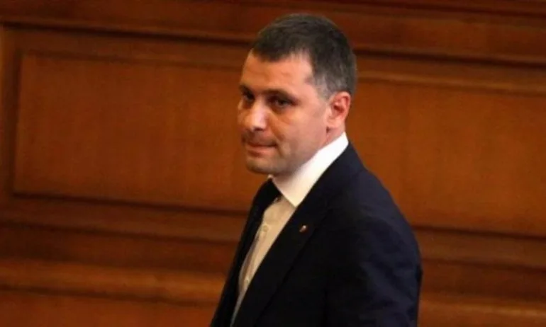 ВМРО внася в градски съд искане за прекратяване на дейността на БХК - Tribune.bg