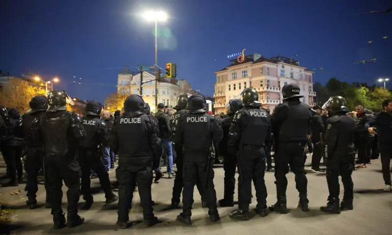 Изслушват ръководството на СДВР за протеста срещу БФС - Tribune.bg
