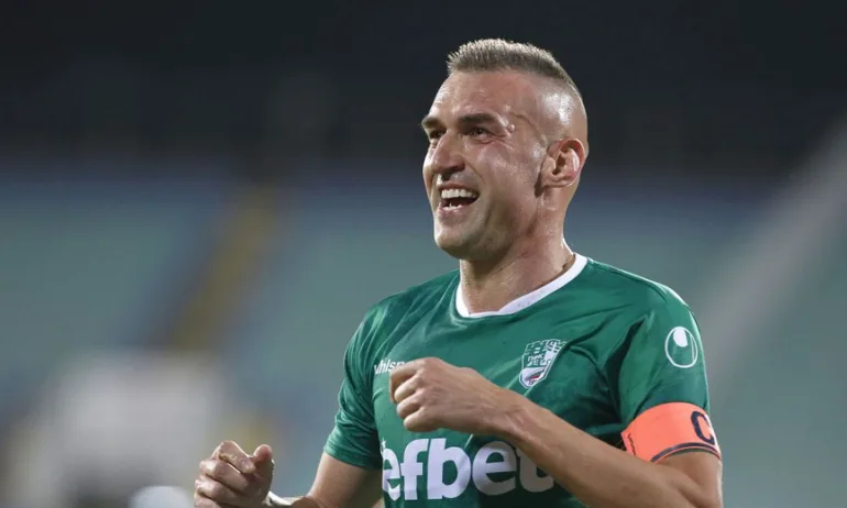 Камбуров се намира до Кристиано, Меси и Златан в престижна класация - Tribune.bg