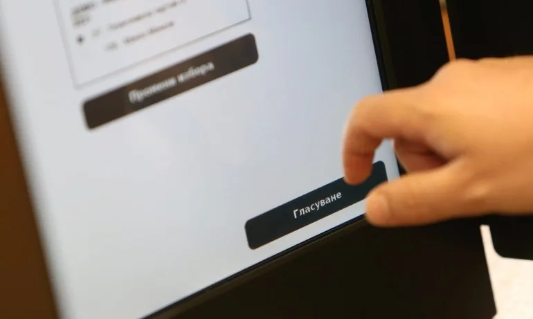 7 партии влизат в 46-ия парламент, според проучване на Сова Харис - Tribune.bg