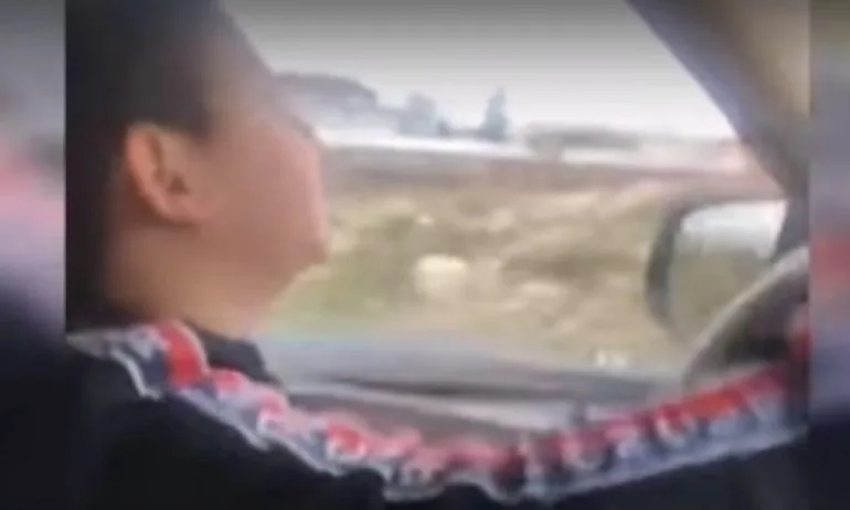 10-годишен шофира БМВ и размахва пистолет в Пещера - Tribune.bg