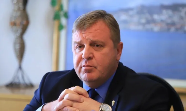 Лидерът на ВМРО Каракачанов: Отдавна не се правят партии, а проекти, защото няма каузи и идеи – всичко е за власт - Tribune.bg