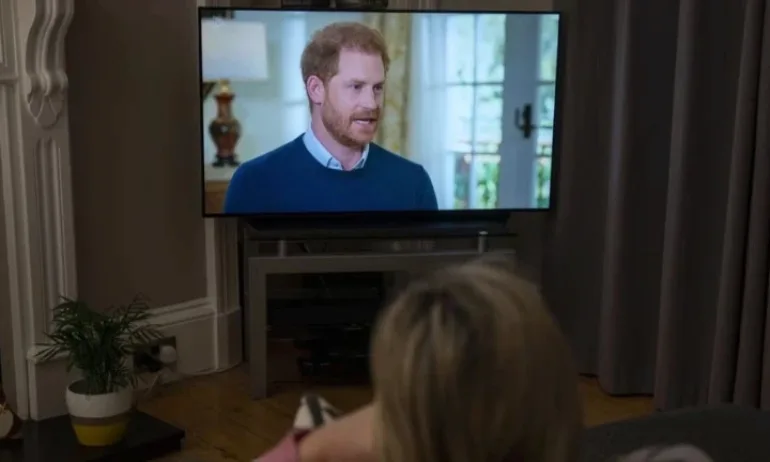 Кристина Патрашкова: Държавата се тресе от NEXO, но големите телевизии се вълнуват от Хари - Tribune.bg