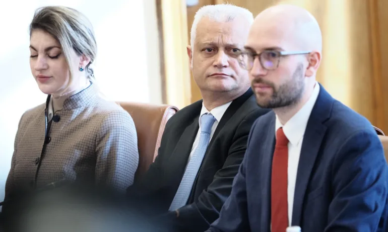 Дечев прелага президентът да освободи главния секретар на МВР - Tribune.bg