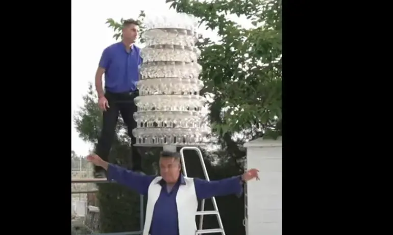 Рекорд: Кипърец танцува с 319 чаши на главата (ВИДЕО) - Tribune.bg