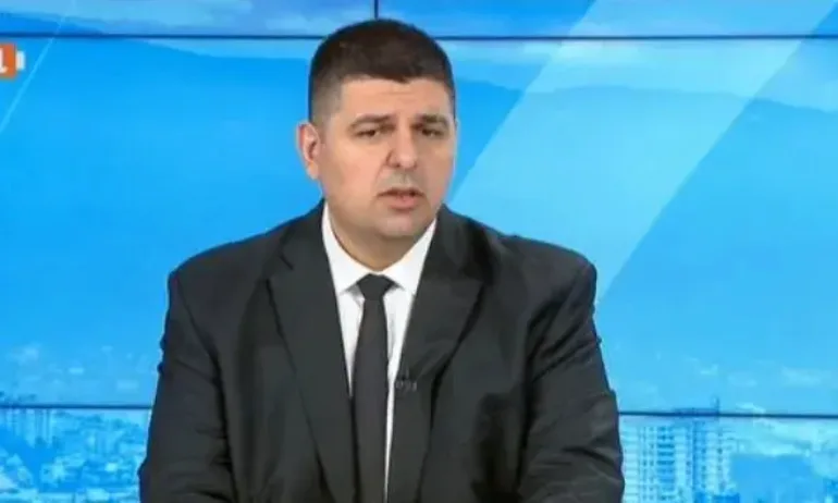 Иво Мирчев: Чужди сили са стигнали до върховете на държавата, не визирам президента - Tribune.bg