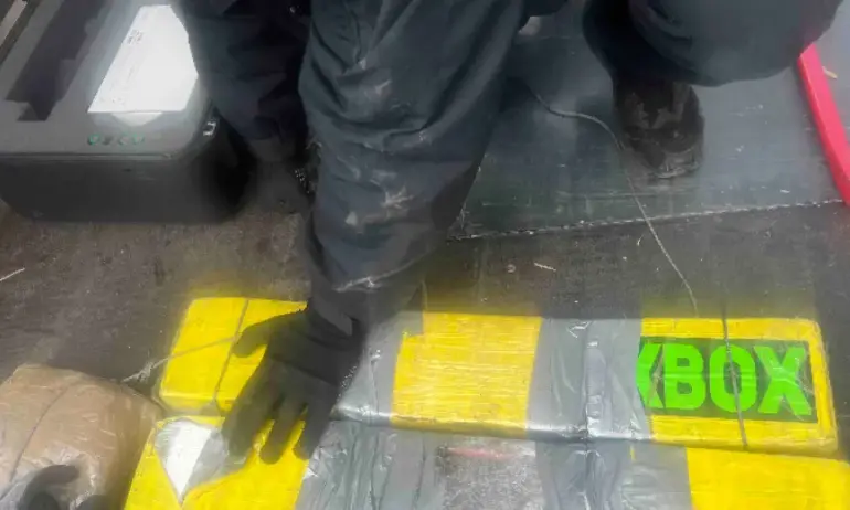 Снимка: Заловиха кокаин за 1,5 млн. в камион на Калотина