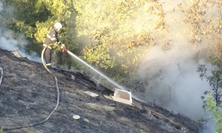 Локализираха пожарите край Дъбовец и Малки воден - Tribune.bg