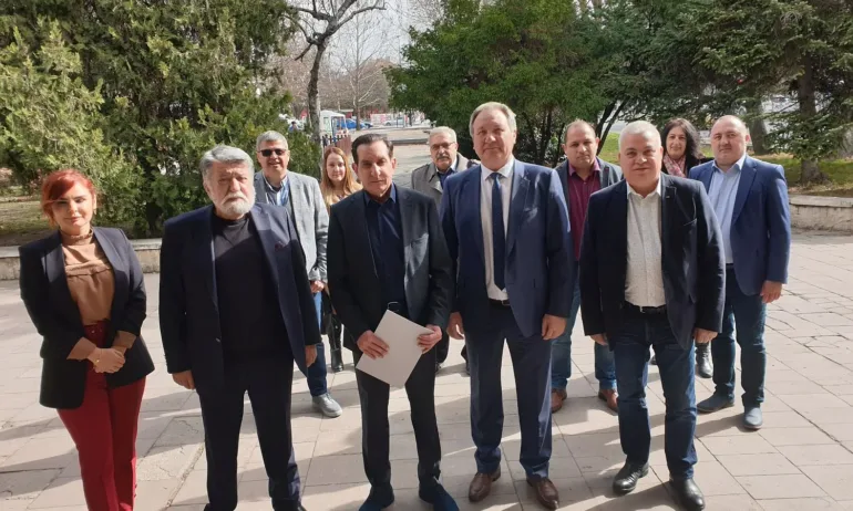 Вежди Рашидов: Искаме доверието на хората, за да стабилизираме държавата - Tribune.bg