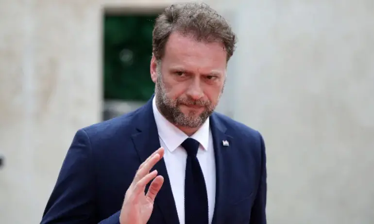 Хърватският министър на отбраната беше тежко ранен при автомобилна катастрофа - Tribune.bg