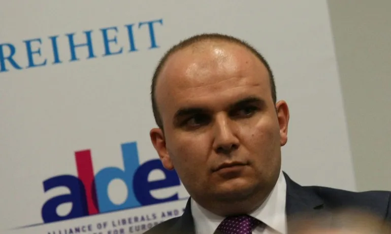 Евродепутат от ДПС забравил да декларира влог в Белгия от 249 886 евро - Tribune.bg