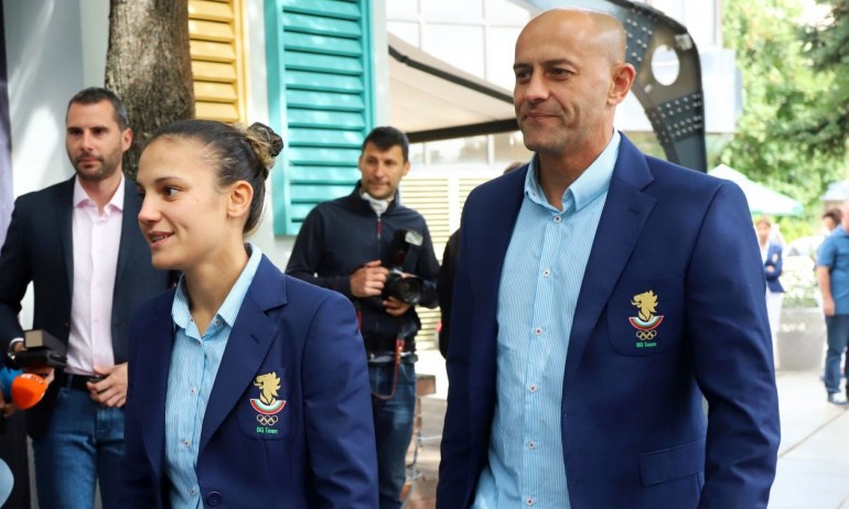 Кралев към Василев: Когато си министър трябва поне да познаваш хората, които носят медали - Tribune.bg