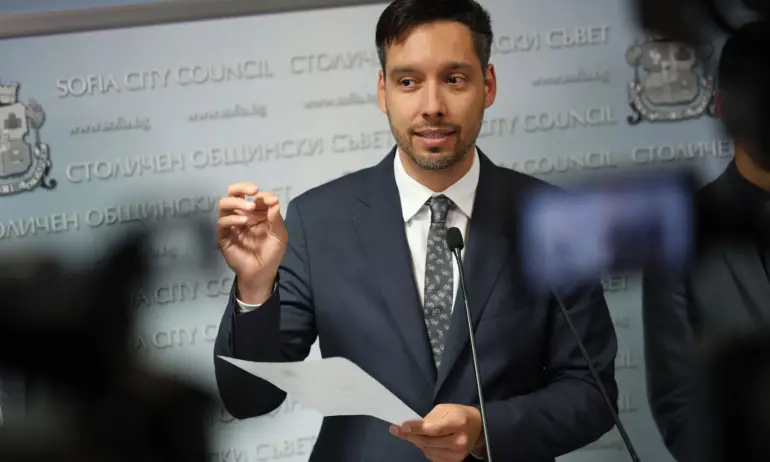 Незаконната организация на движението остава, ПП-ДБ-СС обяви за незаконни всички метростанции - Tribune.bg