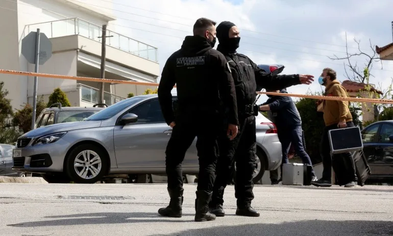 Убиха известен криминален репортер в Атина - Tribune.bg