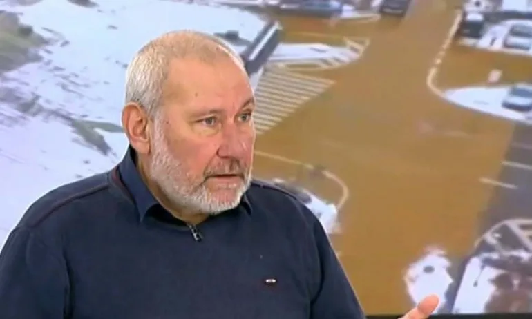 Проф. Николай Овчаров: Банов не бива да подава оставка - Tribune.bg