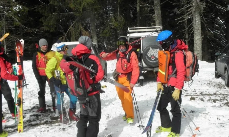 Подновяват издирването на изчезналия в Рила сноубордист - Tribune.bg