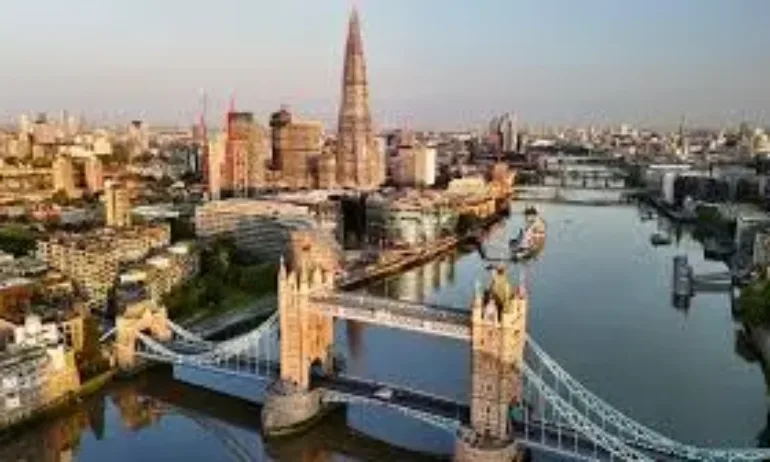 Нови гранични правила на Великобритания ще засегнат и българите - Tribune.bg