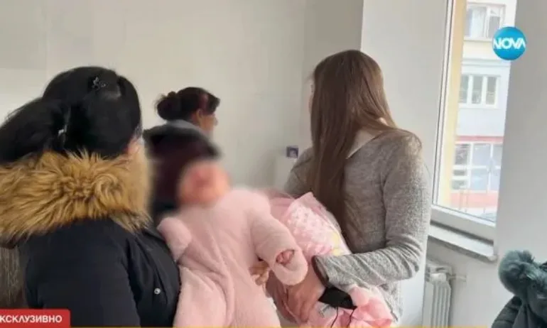 Майката на едното от разменените бебета: Взех го, но имам само болка и тъга! - Tribune.bg