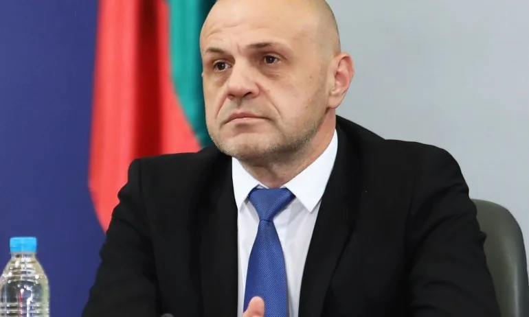 Дончев: Работим за усъвършенстване на мярката 60/40 - Tribune.bg