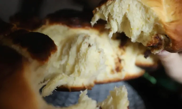 Козунаците вървят от 2 до 150 лв., в евтиния няма масло и яйца, а жълта боичка - Tribune.bg