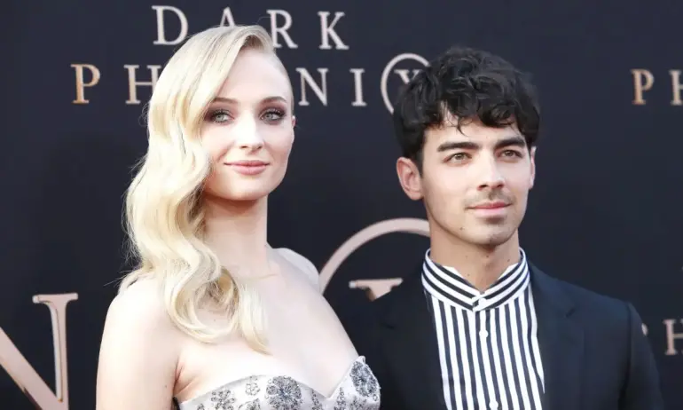 Софи Търнър и Джо Джонас се разбраха как ще отглеждат децата си след развода - Tribune.bg