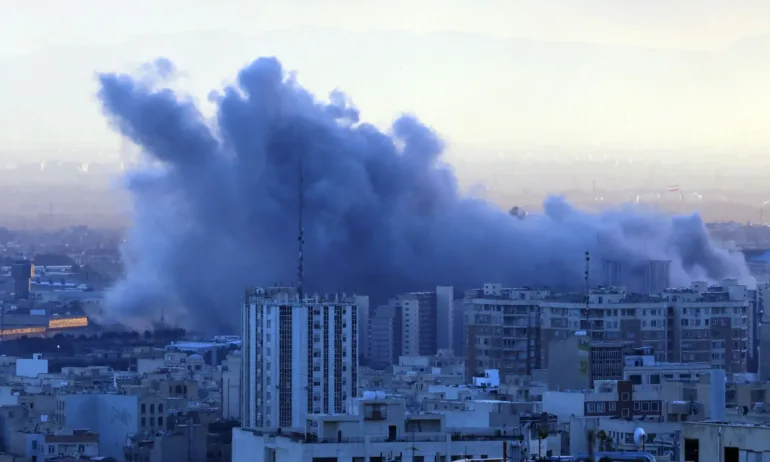 СNN: ЦРУ въоръжава кюрдски сили за въстание срещу режима в Иран - Tribune.bg