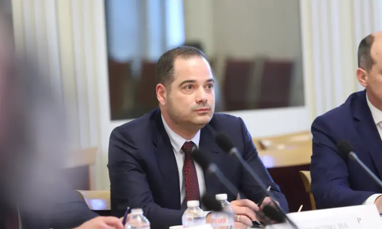 Калин Стоянов в отговор до депутат: Бившият шеф на ГДБОП Любомир Янев е имал контакт с Нотариуса - Tribune.bg