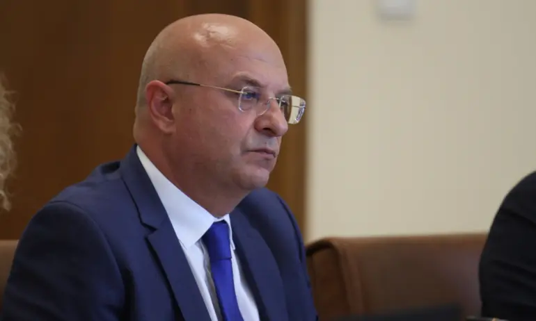 Поява на заседанието в МС: Стоян Темелакиев ще е зам.-министър в новия кабинет - Tribune.bg