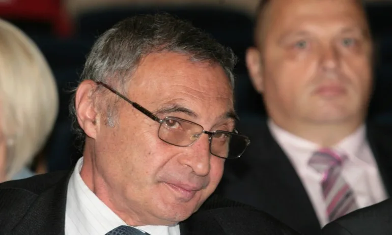 Член на ВСС: Как Демократична България ще се противопоставят на Конституцията и Закона - Tribune.bg