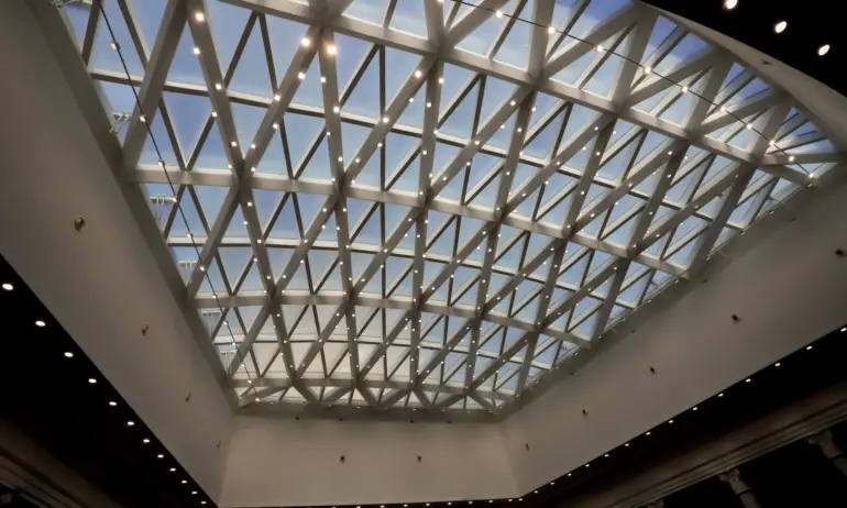 Депутати почти си скочиха на бой заради руския език (ОБОБЩЕНО) - Tribune.bg