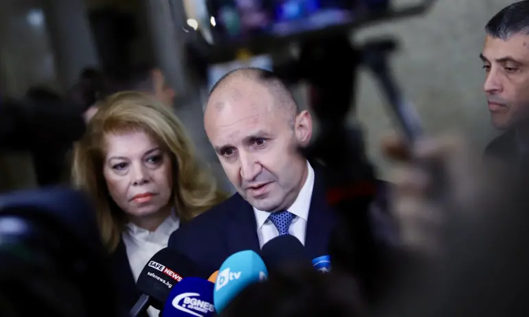 Радев: Какъв главен секретар си, ако не знаеш с какви хора влизаш в сауната и от кого получаваш подаръци - Tribune.bg