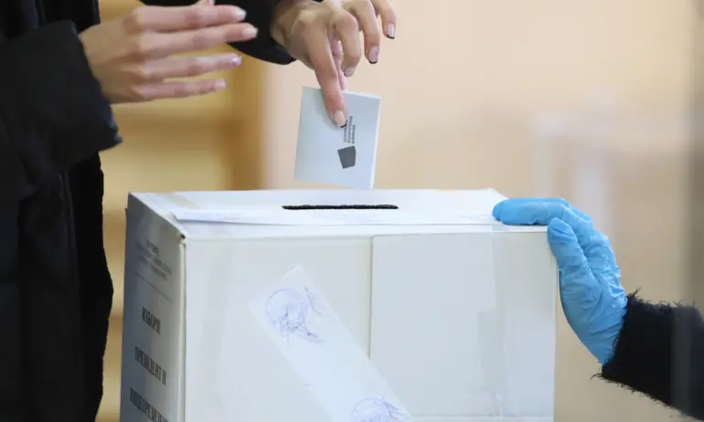 Касираха изборите в созополското село Зидарово - Tribune.bg