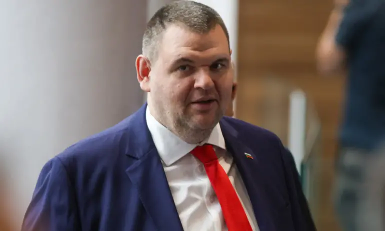 Пеевски: Радев доказа, че не е достоен да представлява интересите на българския народ в НАТО - Tribune.bg