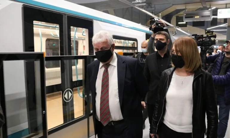 Фандъкова: Пускането на третата линия на метрото се отлага за юли-август - Tribune.bg