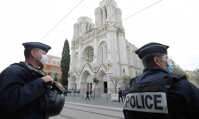 Реакции след атака в Ница – тъга, съпричастност и солидарност - Tribune.bg