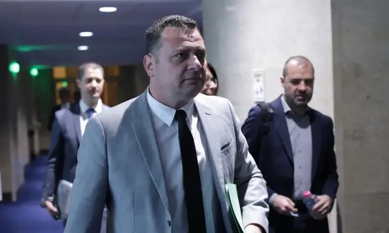 Иван Ченчев: Едните са като сърдити момченца, а другите – отварят врата, която всъщност е затворена - Tribune.bg