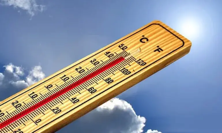 Оранжев код за горещо време в 9 области - Tribune.bg