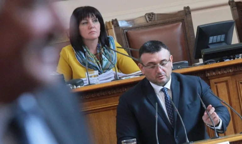 Младен Маринов: Ситуацията с мигрантския натиск е усложнена - Tribune.bg