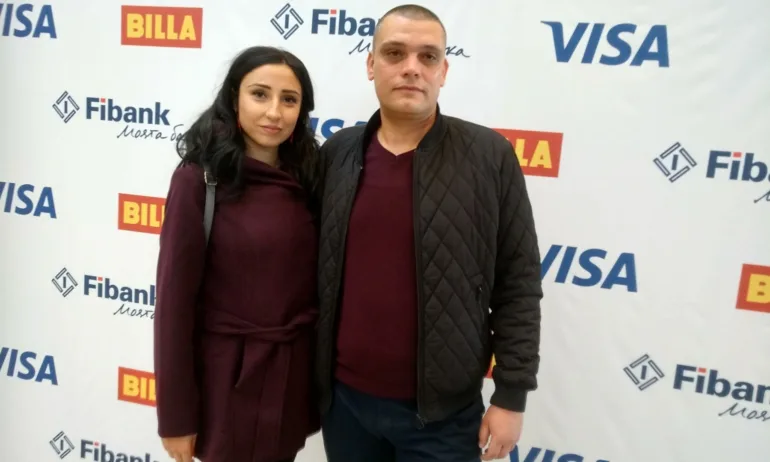 След плащане с Visa на Fibank в Billa: Млада двойка спечели незабравимо пътуване за финала на световното - Tribune.bg