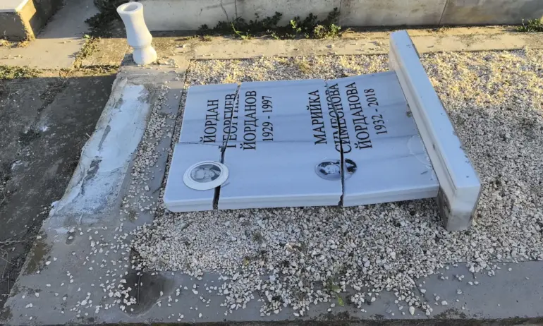 8-годишни вандалчета унищожили над 80 надгробни плочи в Нова Загора